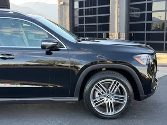 2024 Mercedes-Benz GLS photo 3
