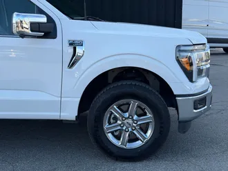 2025 Ford F-150 photo 4