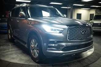 2019 INFINITI QX80 photo 5