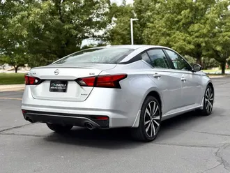 Altima 4