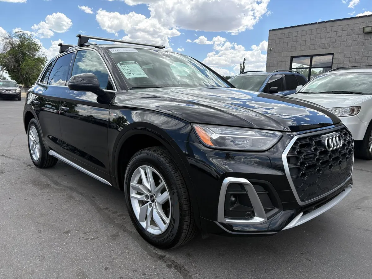 2023 Audi Q5 S line Premium 45 TFSI quattro