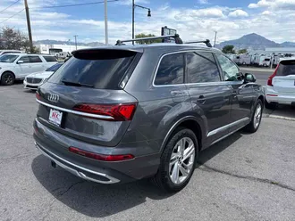 2021 Audi Q7 photo 6