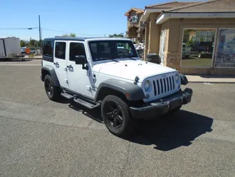 2017 Jeep Wrangler Unlimited photo 2