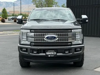 2018 Ford F-350SD photo 2