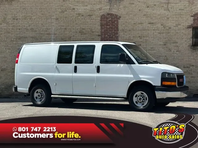 2022 GMC Savana 2500 Cargo Regular Van 3D