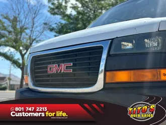 2022 GMC Savana 2500 Cargo photo 4
