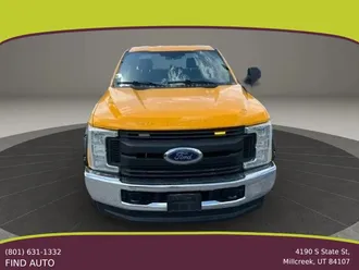2019 Ford F250 Super Duty Crew Cab photo 4