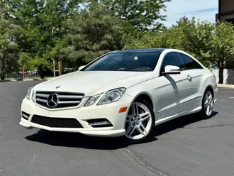 2012 Mercedes-Benz E-Class photo 2