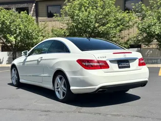 2012 Mercedes-Benz E-Class photo 3
