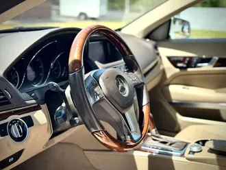 2012 Mercedes-Benz E-Class photo 5