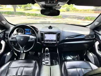 2018 Maserati Levante photo 6