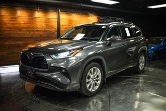 2024 TOYOTA HIGHLANDER photo 2