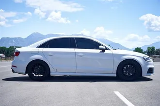 2018 AUDI A3 photo 4