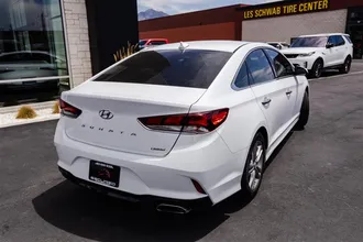 2018 HYUNDAI SONATA photo 5