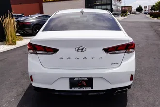 2018 HYUNDAI SONATA photo 6