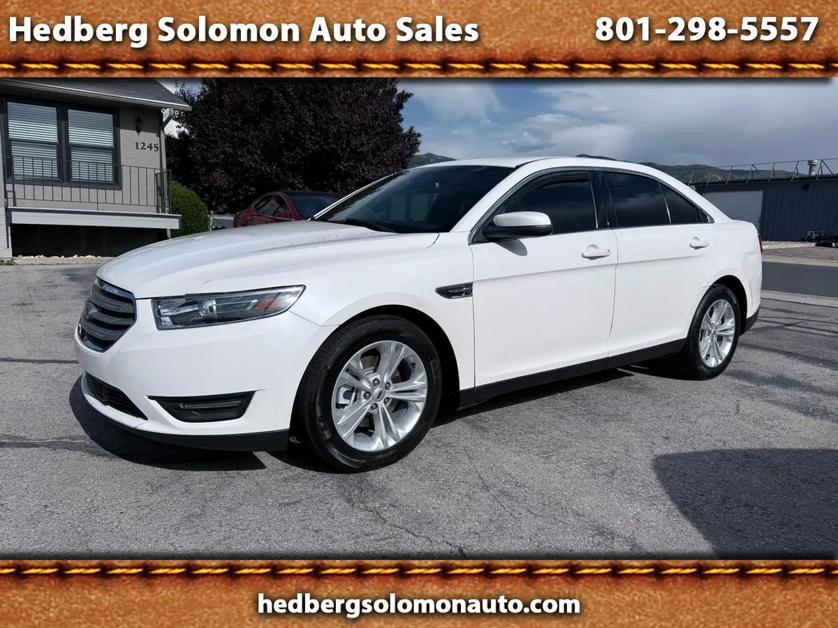 2018 Ford Taurus 4dr Sdn SEL