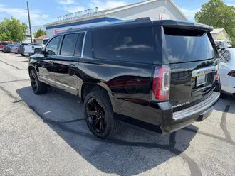 2015 GMC Yukon XL photo 7