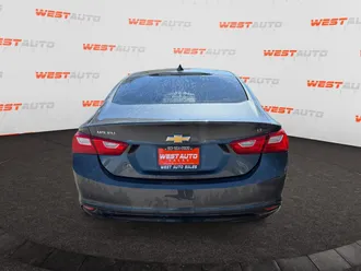 2018 Chevrolet Malibu photo 4