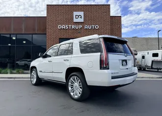 2017 Cadillac Escalade photo 7
