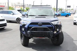 2021 TOYOTA 4RUNNER photo 3