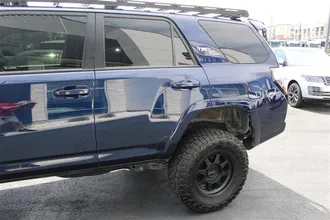2021 TOYOTA 4RUNNER photo 6