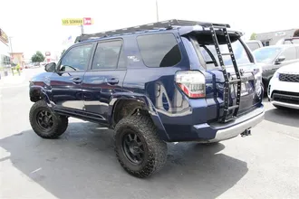 2021 TOYOTA 4RUNNER photo 7