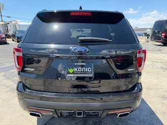 2016 Ford Explorer photo 4