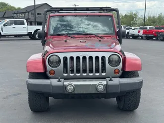 2013 Jeep Wrangler photo 2