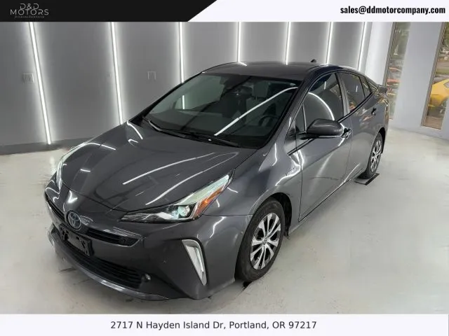 2022 Toyota Prius XLE Hatchback 4D