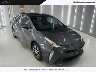 2022 Toyota Prius photo 3