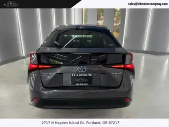 2022 Toyota Prius photo 7