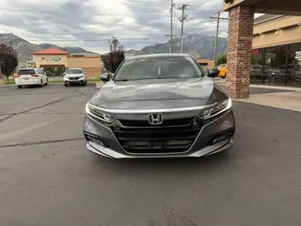 2018 Honda Accord photo 3