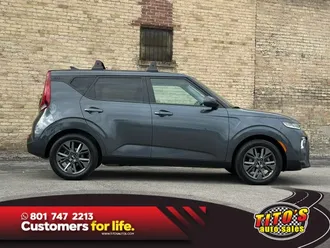 2020 Kia Soul photo 3