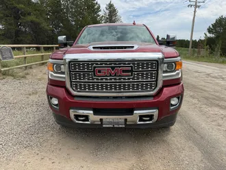 2019 GMC Sierra 2500HD photo 2