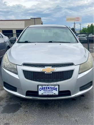 2012 Chevrolet Cruze photo 2