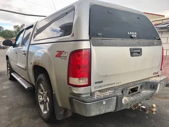 2011 GMC Sierra 1500 photo 2
