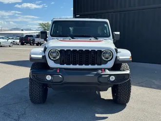 2026 Jeep Wrangler photo 2