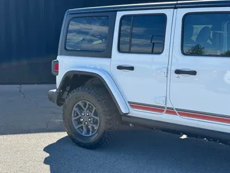 2026 Jeep Wrangler photo 5