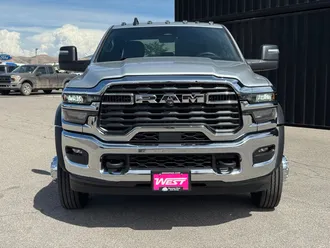 2026 Ram 5500HD photo 2