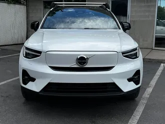 2023 Volvo C40 Recharge Twin Ultimate photo 2