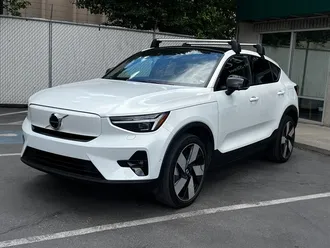2023 Volvo C40 Recharge Twin Ultimate photo 3