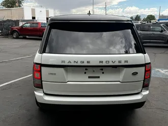 2016 Land Rover Range Rover HSE photo 6