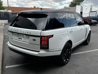 2016 Land Rover Range Rover HSE photo 7