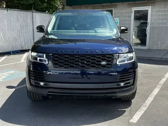 2021 Land Rover Range Rover P525 HSE Westminster Edit photo 2