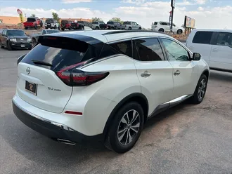 2023 Nissan Murano SV photo 3