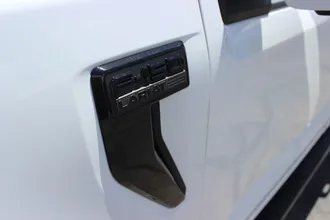 2025 FORD F-150 photo 2