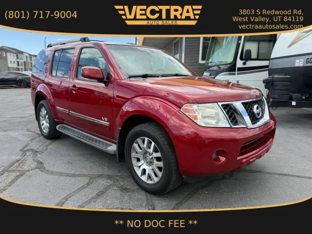2009 Nissan Pathfinder LE Sport Utility 4D