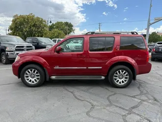 2009 Nissan Pathfinder photo 5