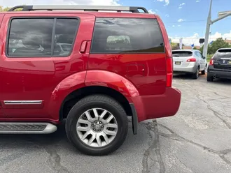 2009 Nissan Pathfinder photo 6