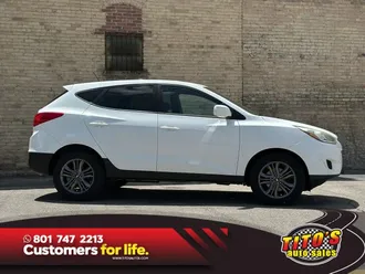 2015 Hyundai Tucson photo 3
